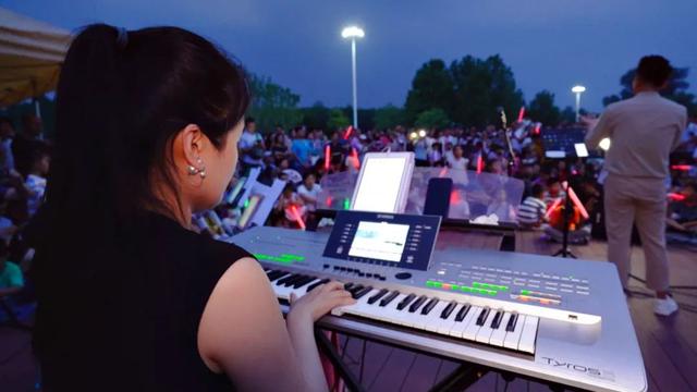 夏夜限定浪漫！每周五长阳公园拾光音乐会，赴一场星空下的音乐之约！