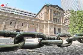 拼命阻止日元升值的是谁图片