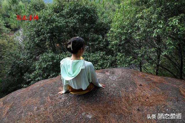 被路标引诱，探寻世界上最小的湖，大开眼界