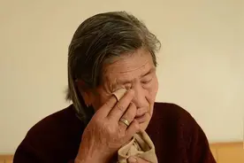 “人有4不哭，哭了害子孙”：亲人过世时，这4种情况下不要大哭图片