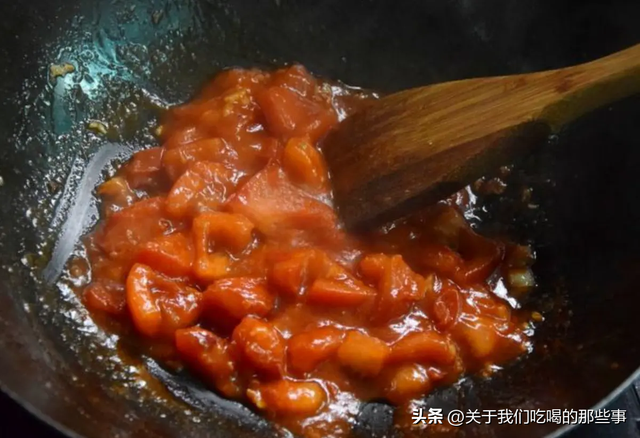做西红柿鸡蛋汤，不要直接加水，教你一招，蛋花漂亮，顺滑好喝