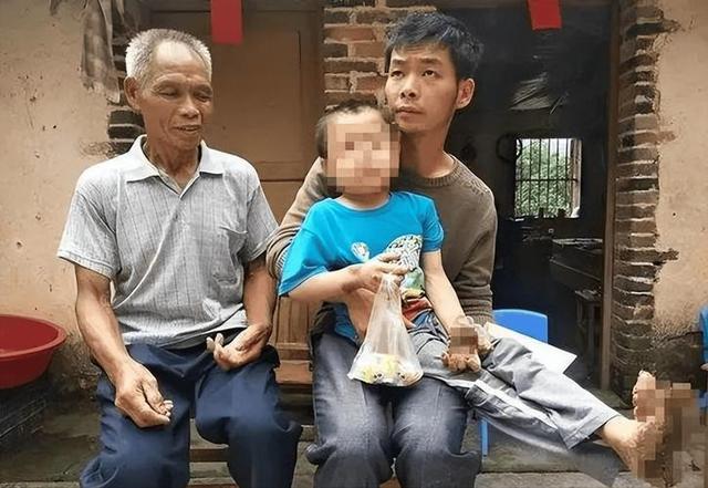 广西夫妇21年内生下15个孩子，2022年政府介入调查，如今怎样了？