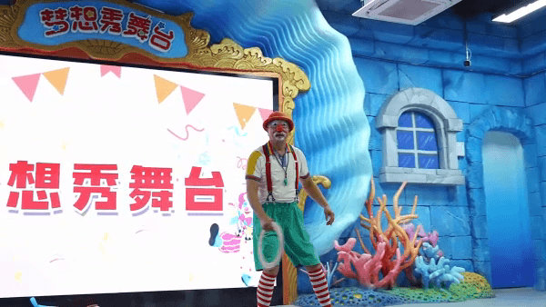 刷爆番禺人朋友圈的新地标，18000㎡的空间究竟藏着什么？