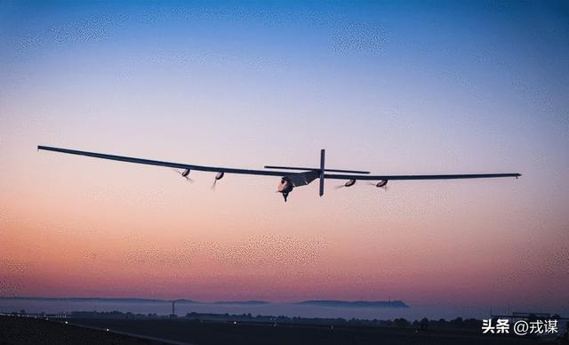 无人机飞90天不落地？17000块太阳能板武装到牙齿！打破军事平衡