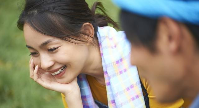 搞定20岁女人靠动手，30岁女人靠动口，40岁女人靠动心，知道吗？