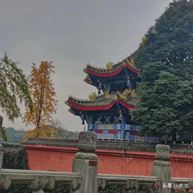 禅院寻静，峨眉的心灵之旅