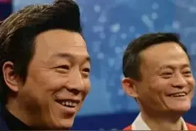 【揭秘】黄渤情商爆表瞬间，马云也甘拜下风？真相让人意想不到！图片