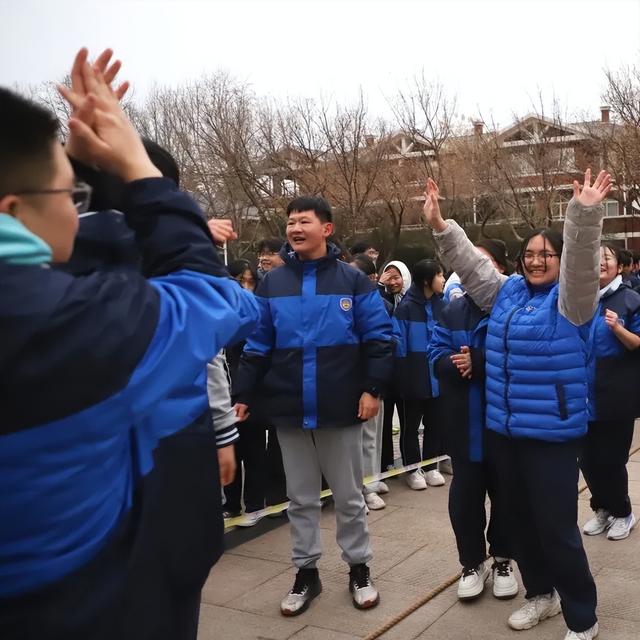 凝心聚力，气拔山河 | 恒德冬季拔河比赛热血开拔！