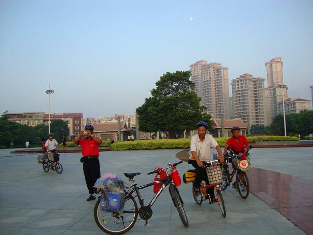 五十岁的我踏上新旅程 首骑单车(四)泉州2010.9.23---26)