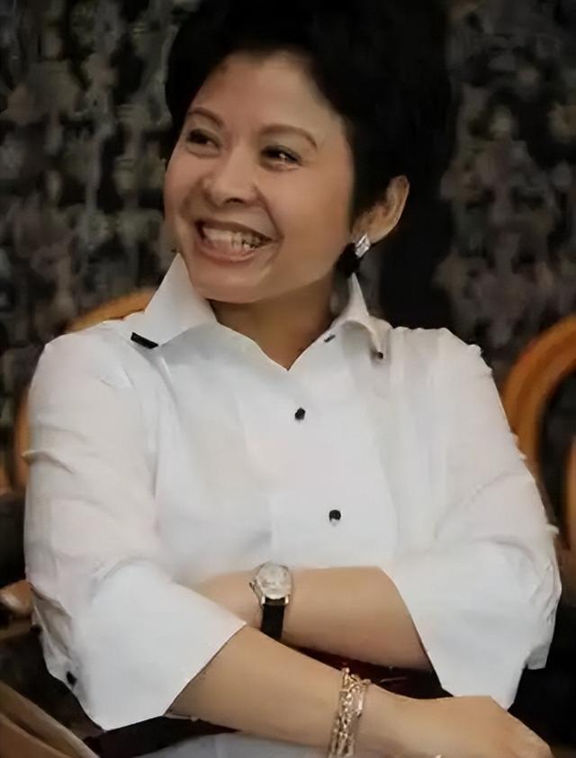 63岁董文华不再沉默，揭露当年被“封杀”原因，原来我们错怪她了