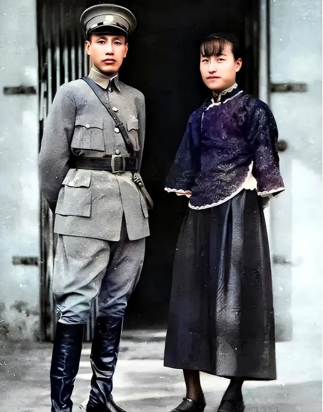 蒋介石唯一女儿有多美？先后嫁给他的 “死敌”，晚年继承天价遗产