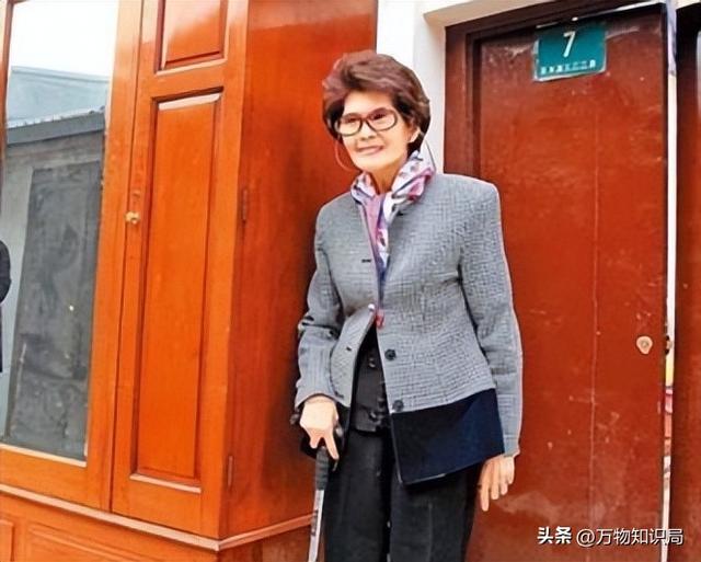 蒋介石唯一女儿有多美？先后嫁给他的“死敌”，晚年继承天价遗产