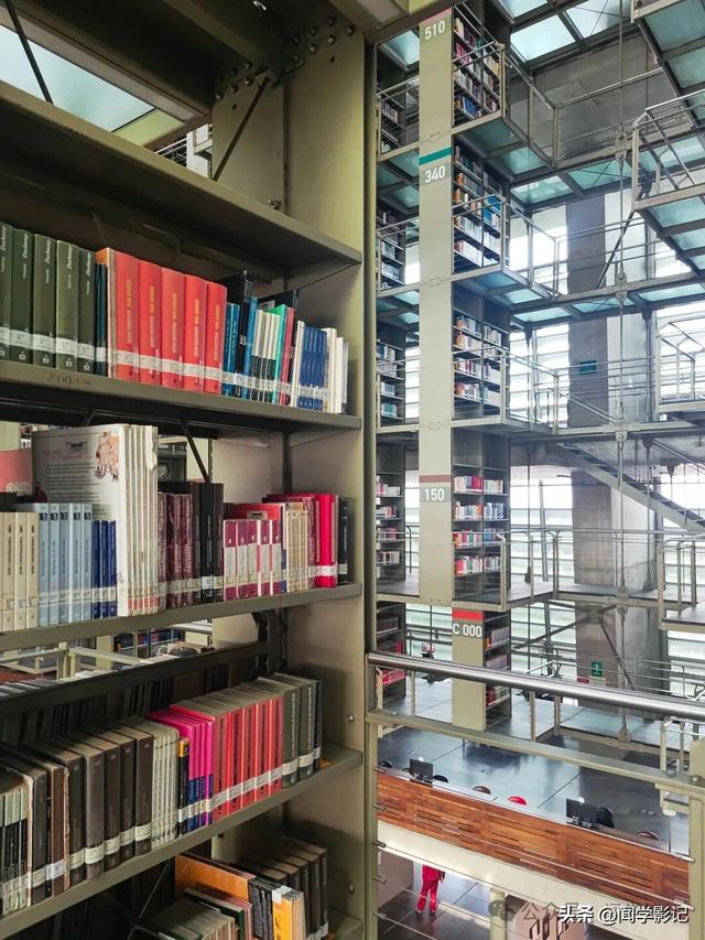 墨西哥城见闻：三文化广场和悬浮图书馆