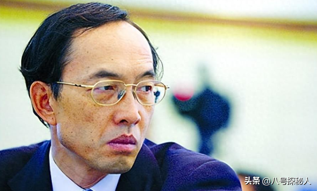 男友死缓、丈夫入狱，如今48岁又被释永信牵连，刘芳菲的人生真惨