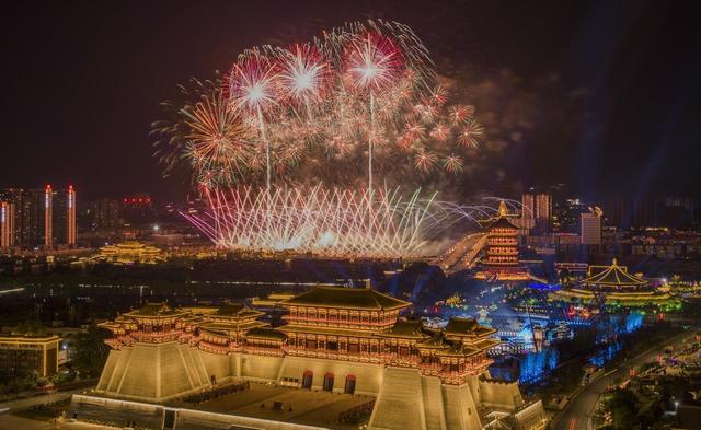 东莞没想到，宁波也没想到，如今的中国洛阳，已成为全国焦点