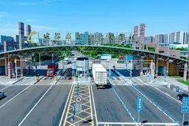 四川各市上半年GDP预测：绵阳宜宾差距扩大、自贡破八百亿图片