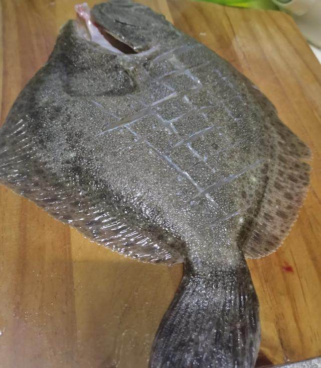 菠菜和花胶可以同吃吗 2025年菠菜可以和花胶一起吃吗