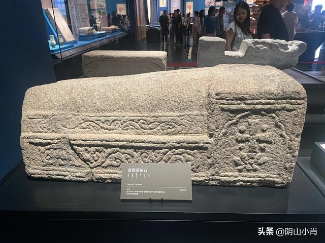 参观内蒙古博物院新馆