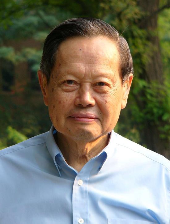 误会太深！直到杨振宁对翁帆的称呼曝光，才懂杨澜那番话含金量