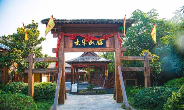 曾是世界上最大的城市，差点成了新中国首都，如今沦为四线小城