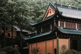 “无事不登三宝殿”中的“三宝”是什么意思？图片