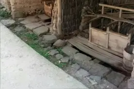 南通茅厕太炸裂，网友表示宁愿憋死，我快笑死在评论区图片