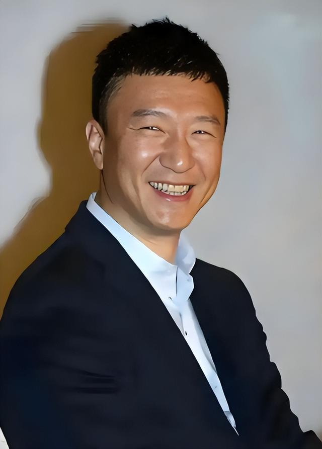 全家移民澳洲传闻真相大白1年，孙红雷近况曝光，一点都不意外