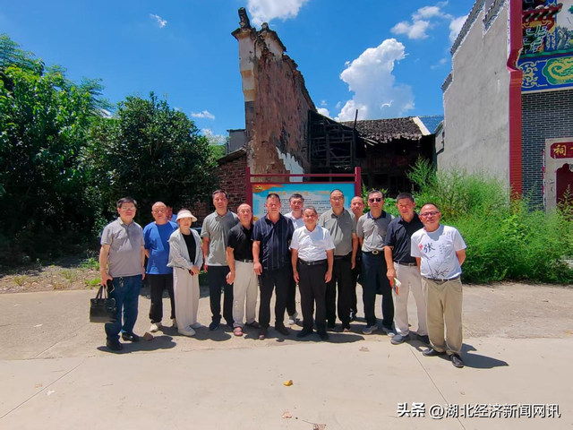 【中国经济时报】阳新县楹联学会赴洋港镇开展调研采风活动