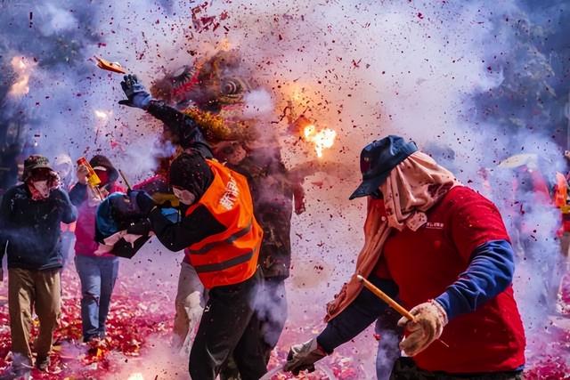 攻狮子、大巡游……元宵节，来德庆狂欢一整日！