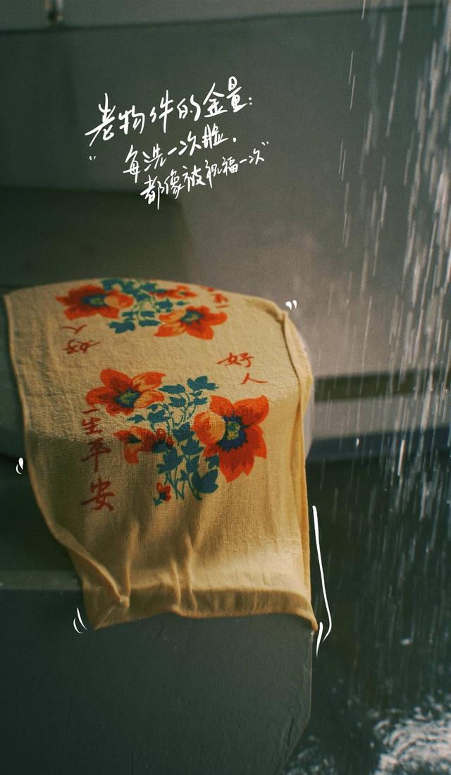 春日樱花盛开，我独自漫步，心中涌起莫名感动