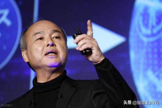 特朗普玩芯片牌，百亿入股英特尔幕后，想打“中国牌”？