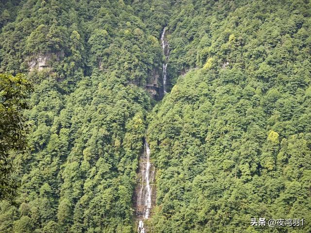 徒步瓦屋山,太艰难了,坚持下来不容易