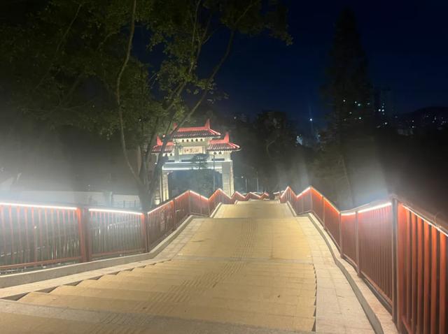 结束人车混行！红花湖景区最新交通安排→