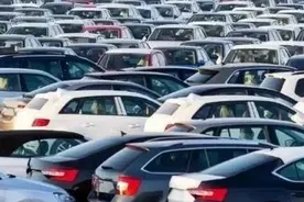 油车的天崩了，最大的卖家轰然倒下图片