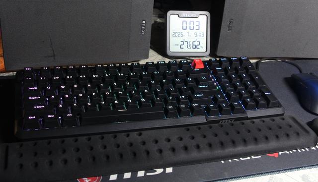 微星暗黑系列键盘评测：GK500W与GK600W三模机械键盘全方位对比