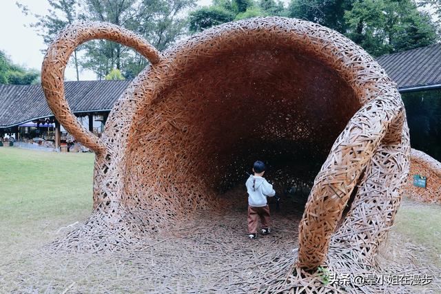 崇州竹艺之旅，带娃去去逛竹村、玩竹编、爬竹山、捡秋竹