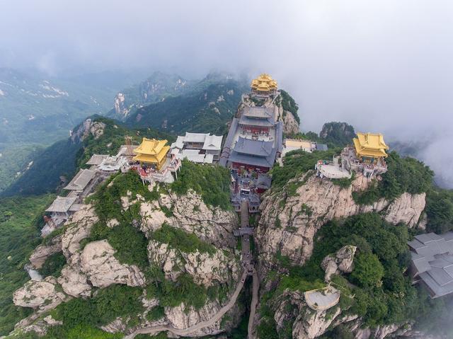 伏牛山世界地质公园内 三个“5A”景区为什么都能火爆出圈