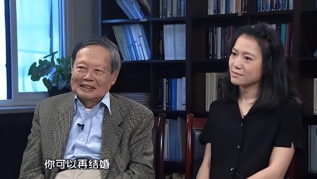 事实证明，49岁无儿无女的翁帆，早被杨振宁安排好了退路