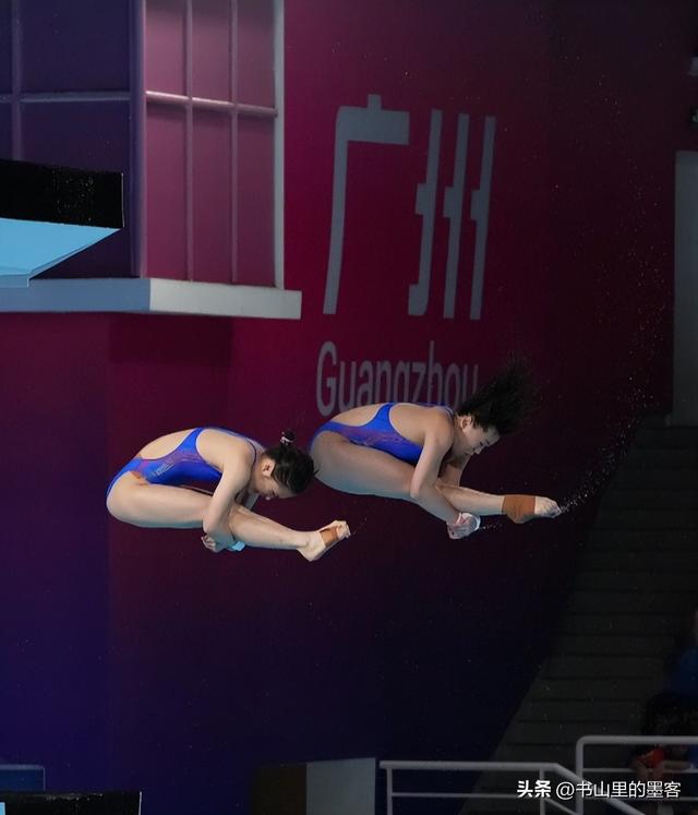 全红婵收官战，预赛不敌陈芋汐组合！差值过大，陈若琳教练很着急