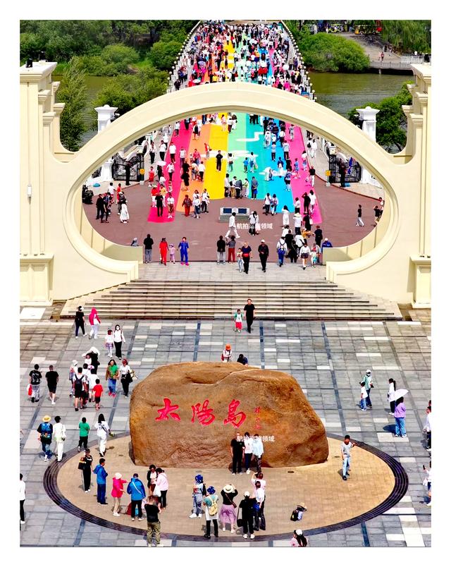 去东北黑龙江哈尔滨，别忘了去太阳岛看看国宝。