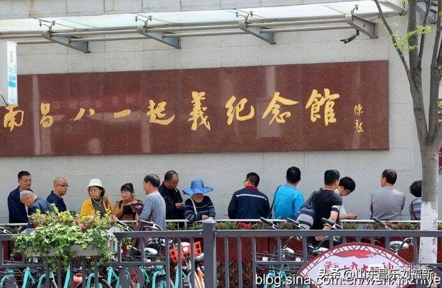“南昌八一起义纪念馆”大门前实拍（江西之旅第廿二集）