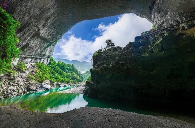 国庆去哪儿玩？来看看恩旅四大宝藏景区！