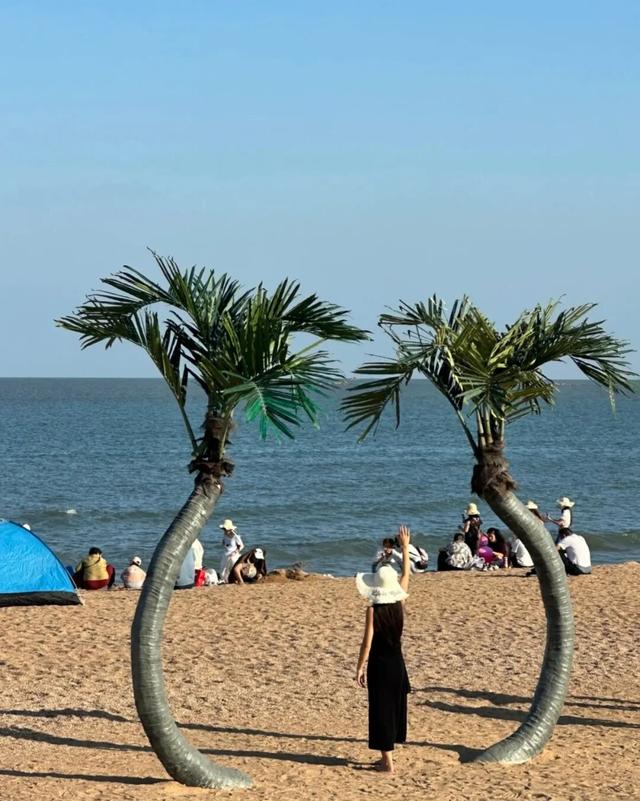 日照：那海，那街，那人