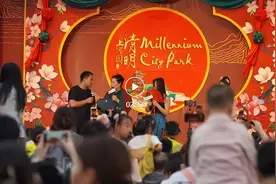 “王婆”重回开封图片