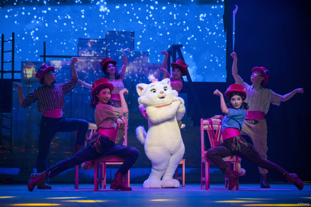 “马”上一起接奇妙，上海迪士尼度假区迎来新朋友小马红心