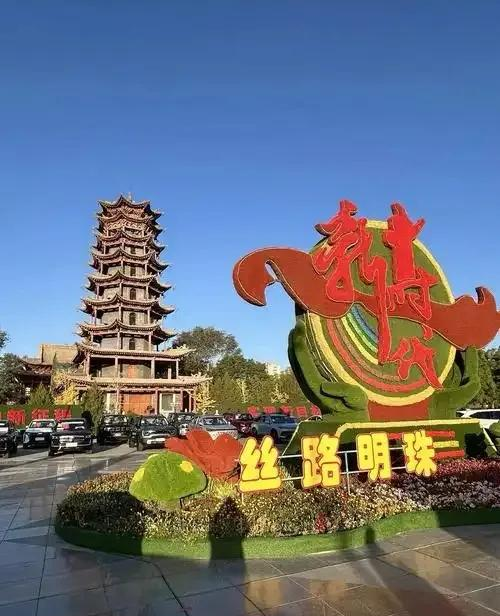 北京没想到，兰州也没想到，如今甘肃张掖，成了西北遛弯的好去处