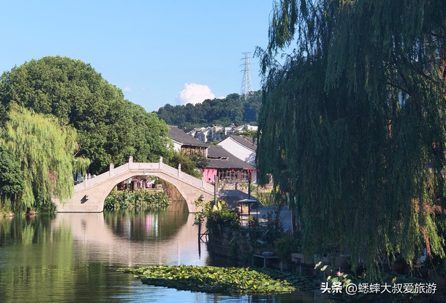 始建于北宋的绍兴古镇，藏着“师爷”秘密，好逛又好吃，快来！