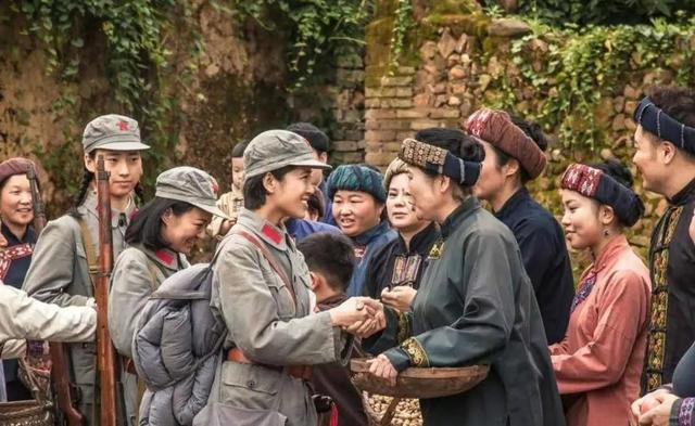 湖南78岁农民，无钱治疗女儿，给武装部写信：我是毛主席的警卫员