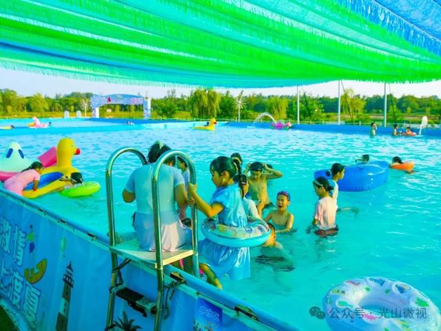 方楼森林公园：夏日乐悠悠 水上享清凉