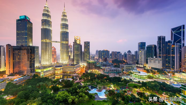 办好退休手续要怎么安排退休生活呢？先来次跨大洋的奢华邮轮旅行